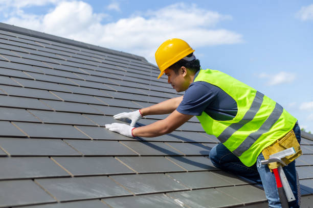 Best Flat Roof Repair Services  in Schulenburg, TX
